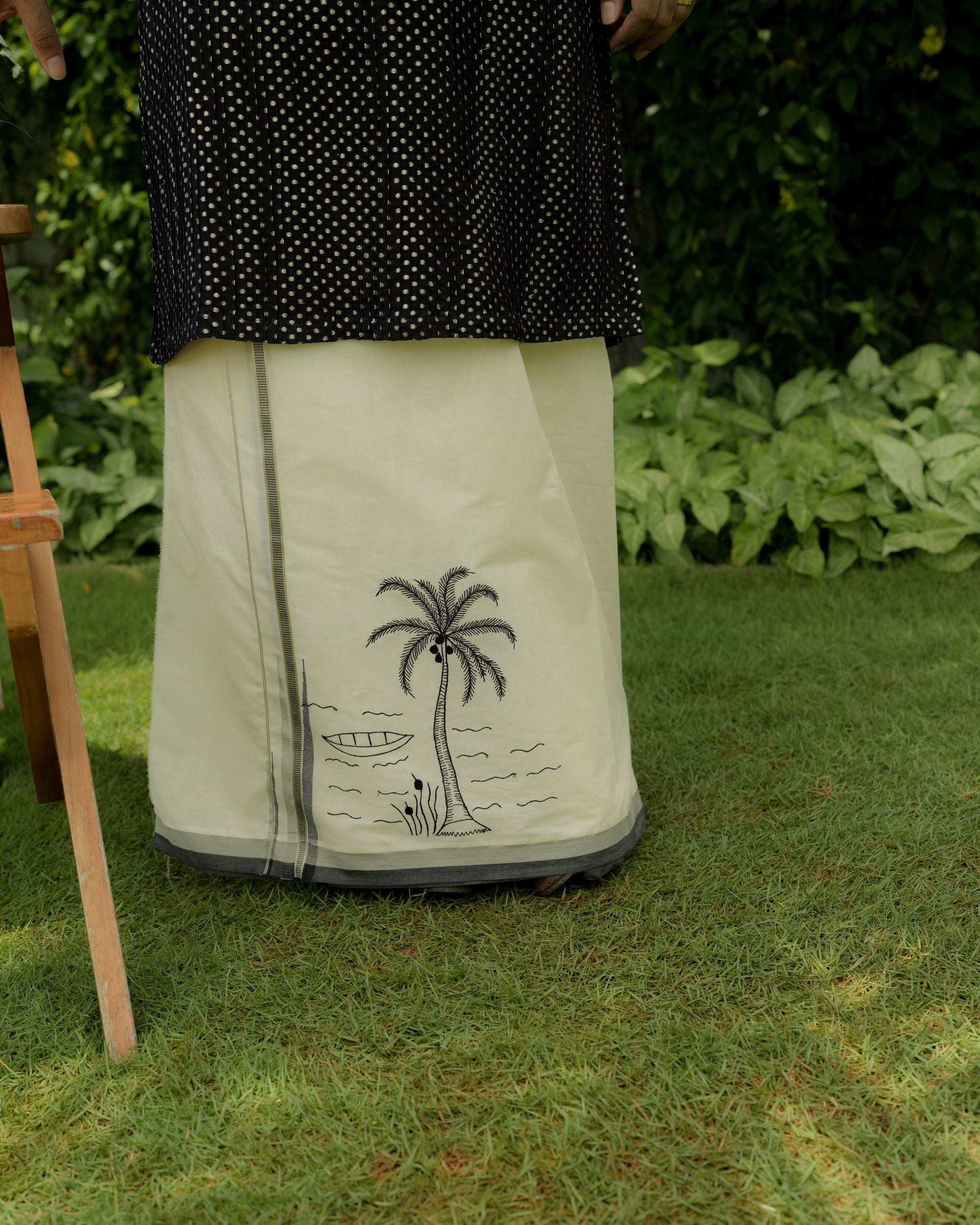 Men's Mundu with Embroidery
