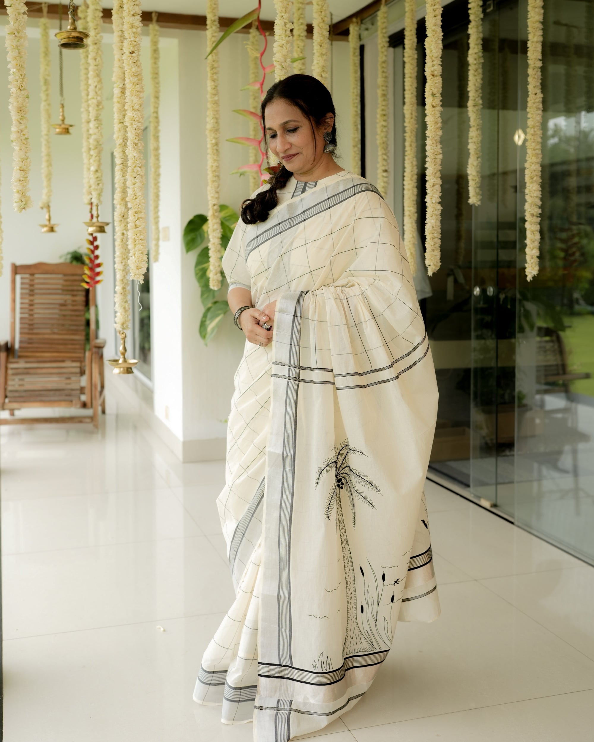 Kerala Checks Saree with Coastal Embroidery